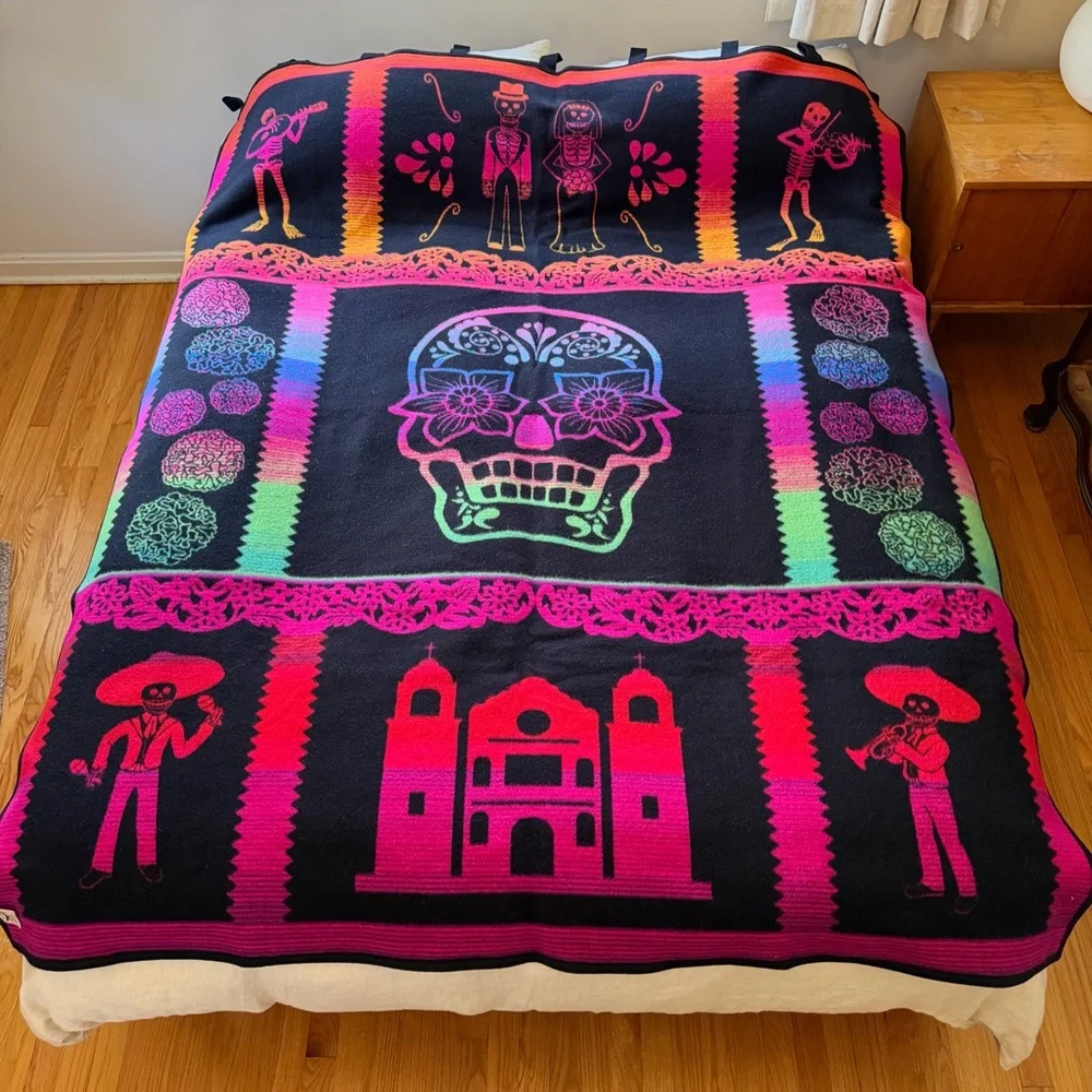 Pendleton Beaver State Dia de los Muertos Wool Blanket‎ USA